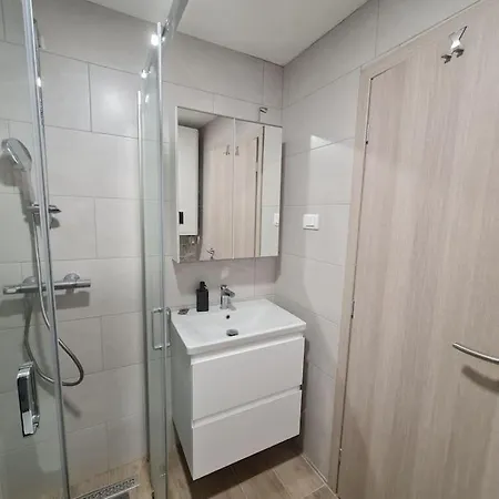 T&t Apartment *