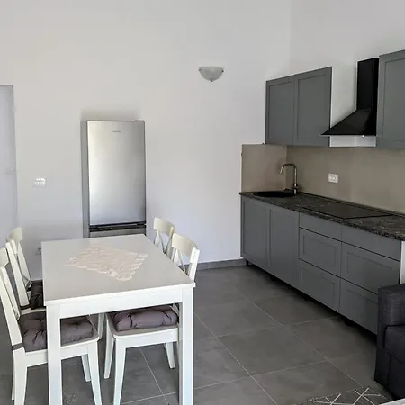 T&t Apartment