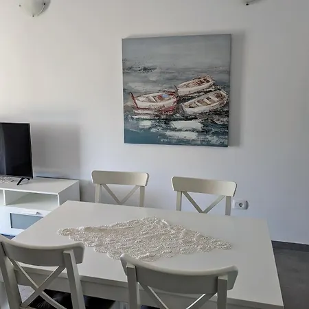 T&t Apartment